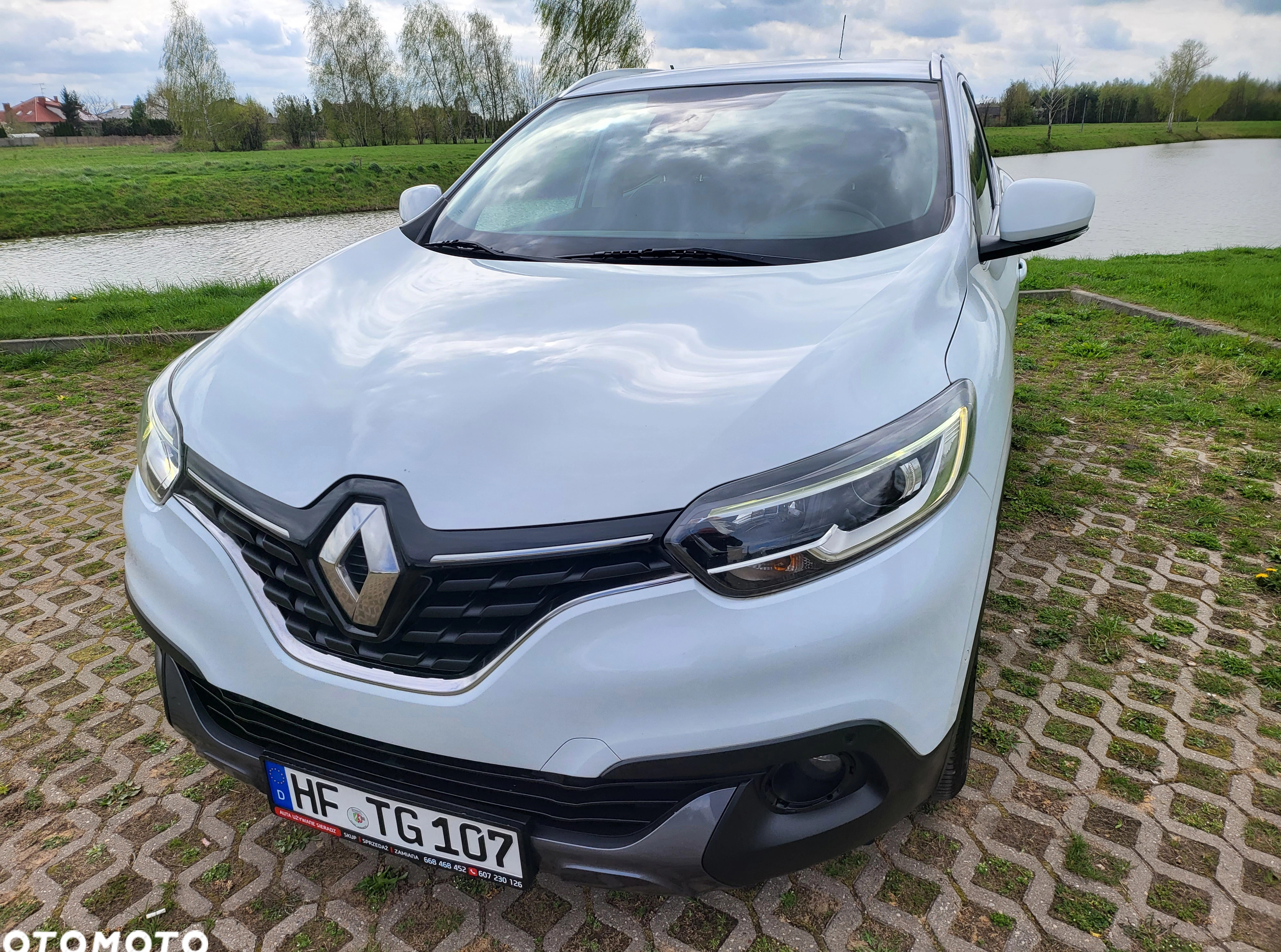 Renault Kadjar cena 48909 przebieg: 198000, rok produkcji 2016 z Sieradz małe 781